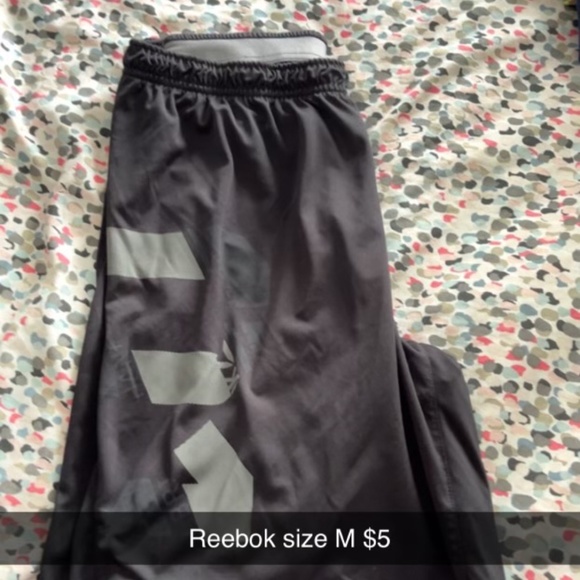 Various men’s clothing like new - Picture 15 of 16